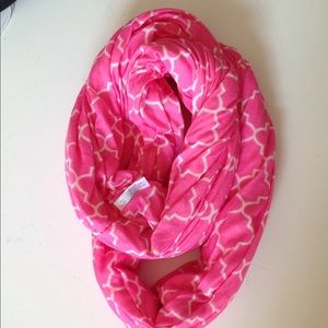 nursing cover- barely used